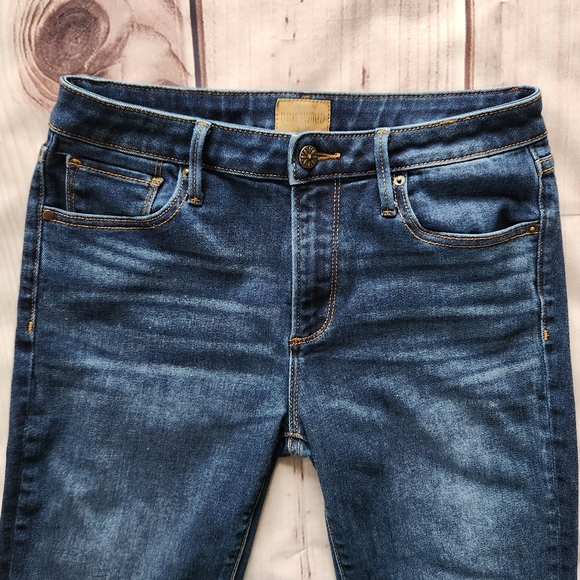 Driftwood "Candace" Classic Fit Blue Jeans Mid Rise Cropped Raw Hem, Size 27 - Picture 5 of 11